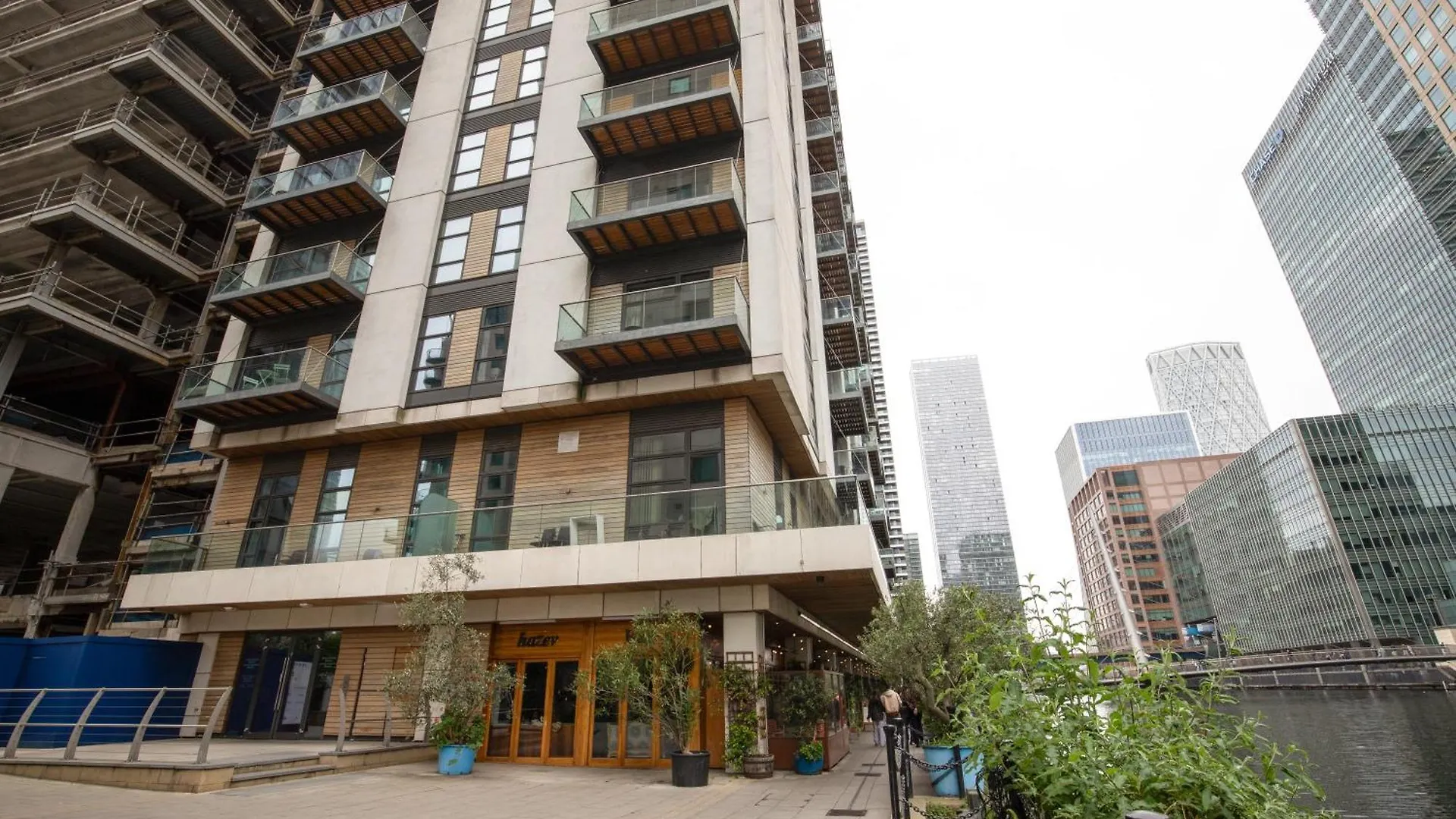 Londwell, Canary Wharf Boutique Balcony Apartment Londen 0*,  Verenigd Koninkrijk